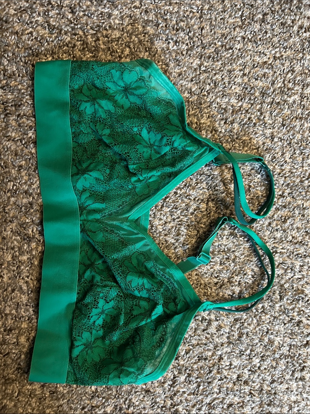 Auden Emerald Green Lace Bralette with Wide Elastic Band